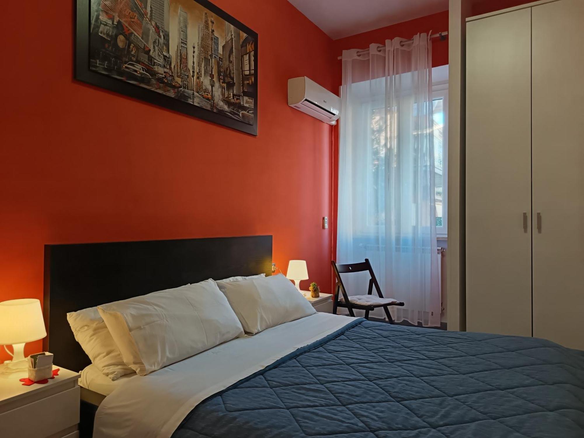 Adriatic Room 50 M Dalla Stazione Ferroviaria Di Ciampino E Dalla Navetta Aeroportuale Kültér fotó